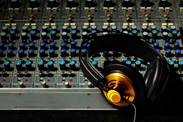 Find Audio Engineering Schools
